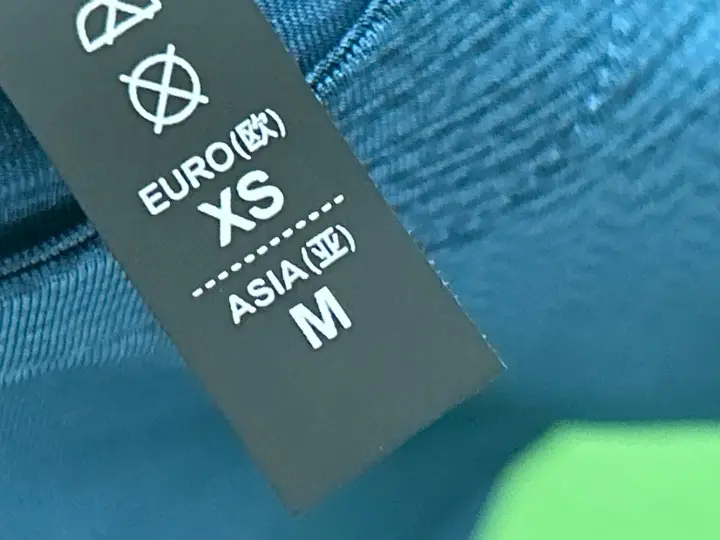 Lululemon Sport T-Shirt QC photo 14