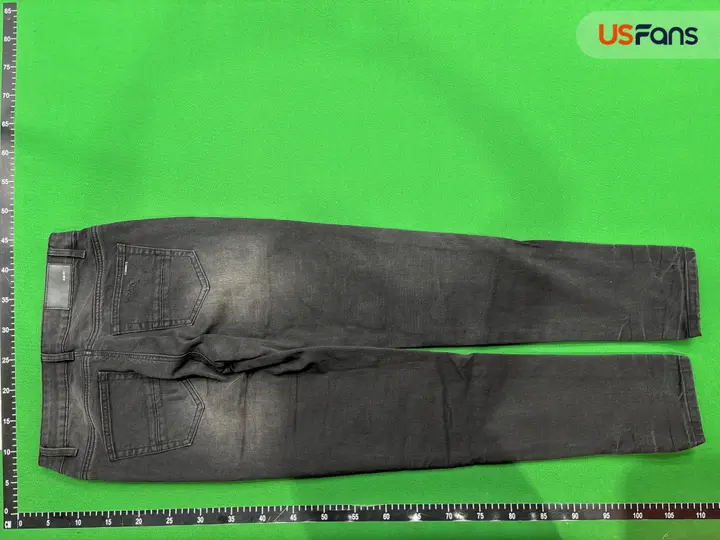 Amiri Jeans QC photo 11