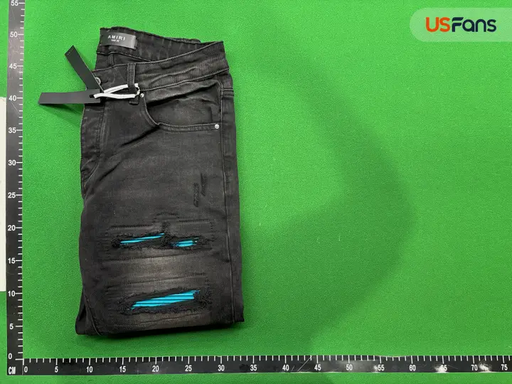 Amiri Jeans QC photo 12