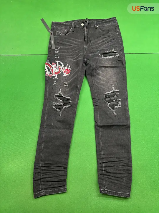 Amiri Jeans QC photo 2
