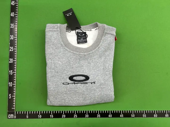 Oakley Hoodie QC photo 1