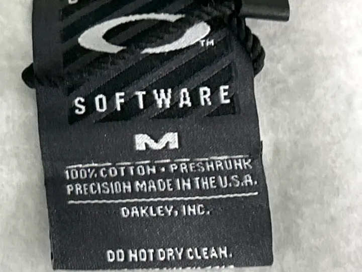 Oakley Hoodie QC photo 6