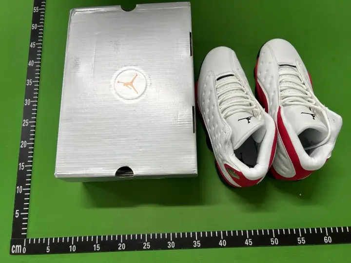 Jordan 13 Chicago QC photo 10