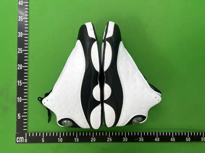 Jordan 13 Chicago QC photo 7