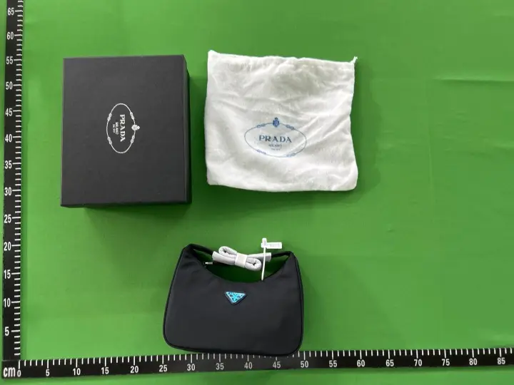 Prada Bag QC photo 2