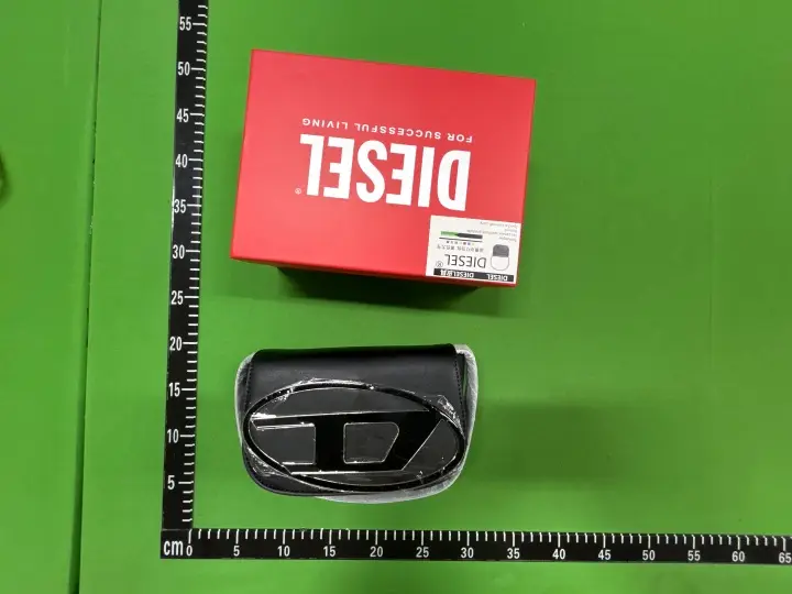 Diesel Bag QC photo 1