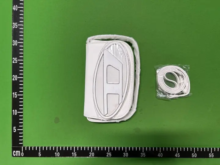 Diesel Bag QC photo 8