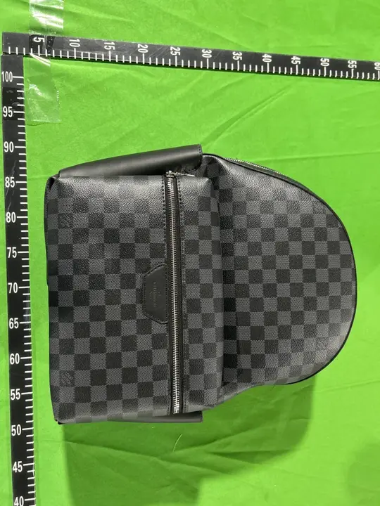 LV Backpack QC photo 1