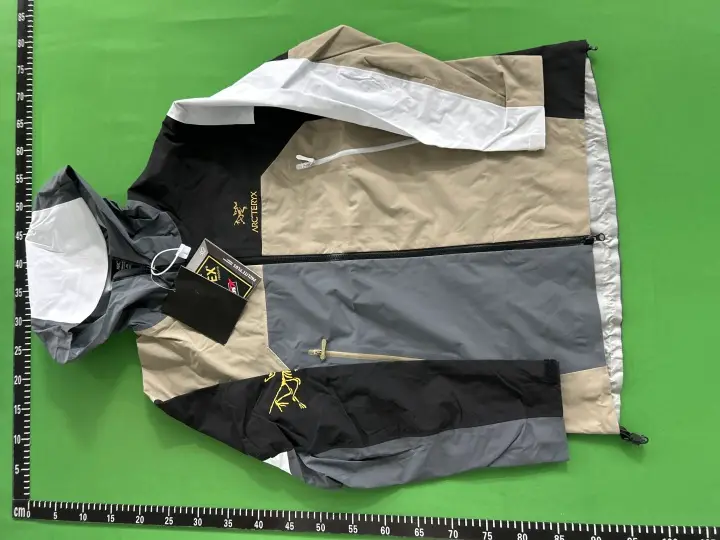 Arc'teryx SV Jacket Beams QC photo 7