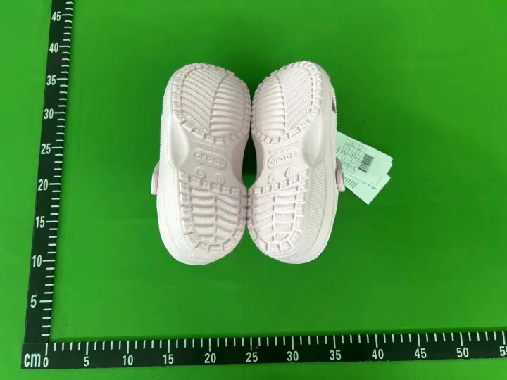 Crocs Classic Model Shoes QC photo 5