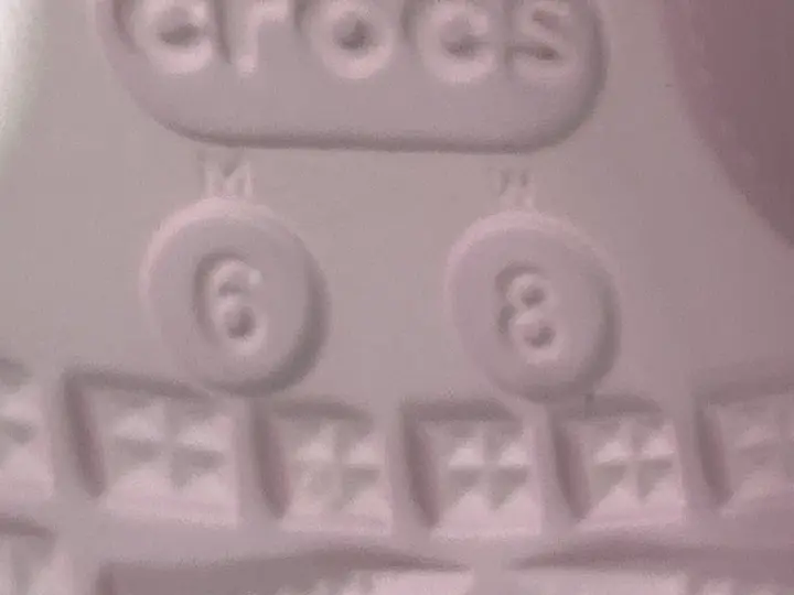 Crocs Classic Model Shoes QC photo 6