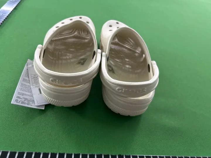 Crocs Classic Model Shoes QC photo 8