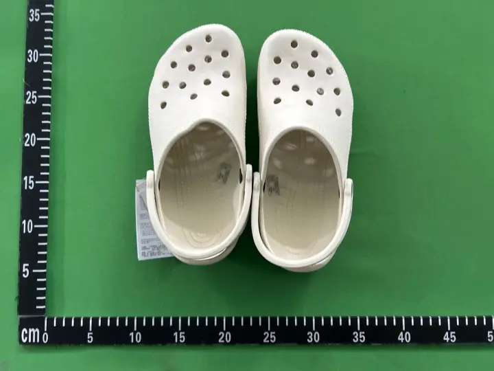 Crocs Classic Model Shoes QC photo 9