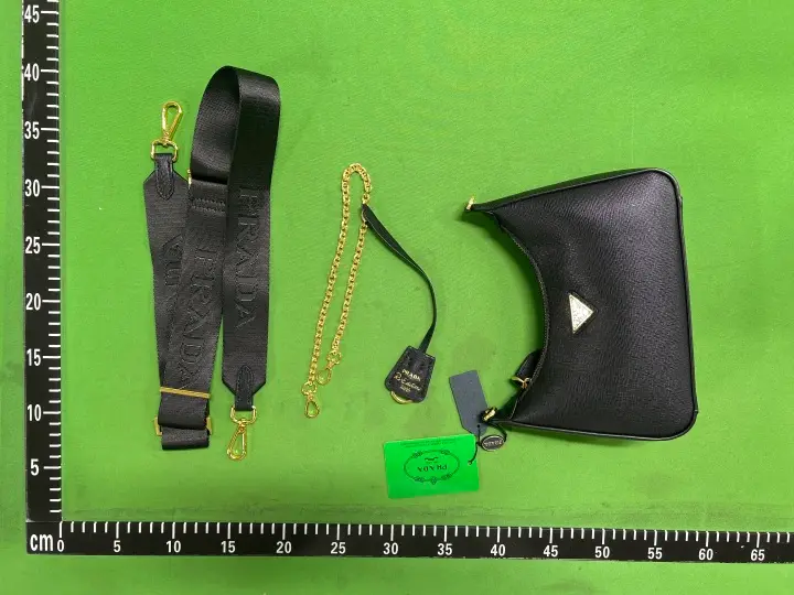 Prada Re-Edition Bag QC photo 2