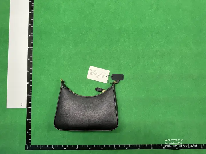 Prada Re-Edition Bag QC photo 8