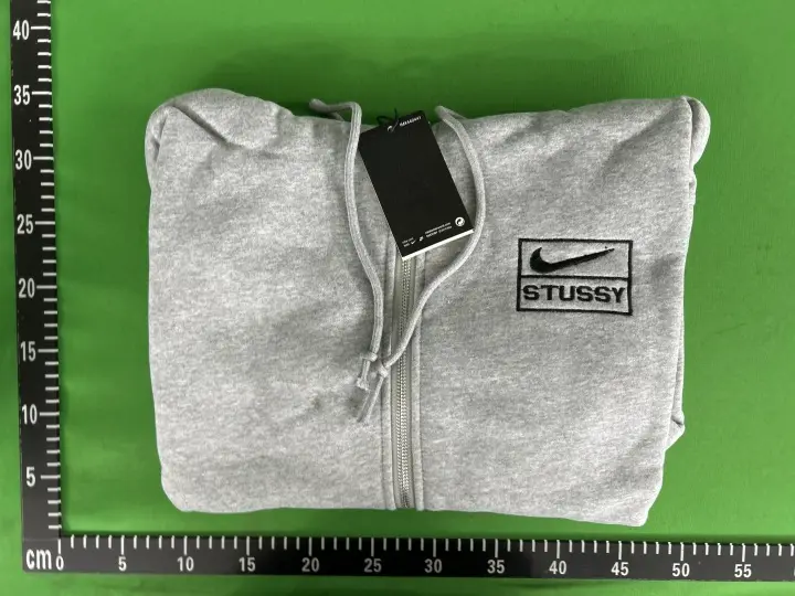 Ussy Zip Hoodie Black QC photo 14