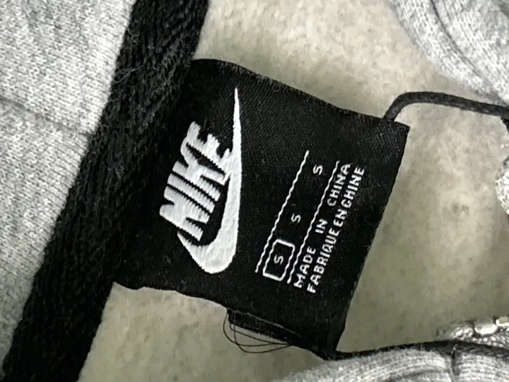 Ussy Zip Hoodie Black QC photo 15