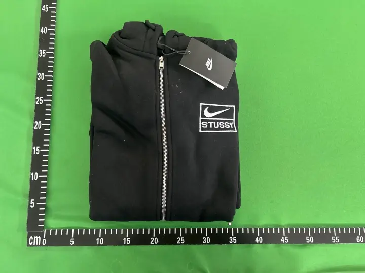 Ussy Zip Hoodie Black QC photo 18