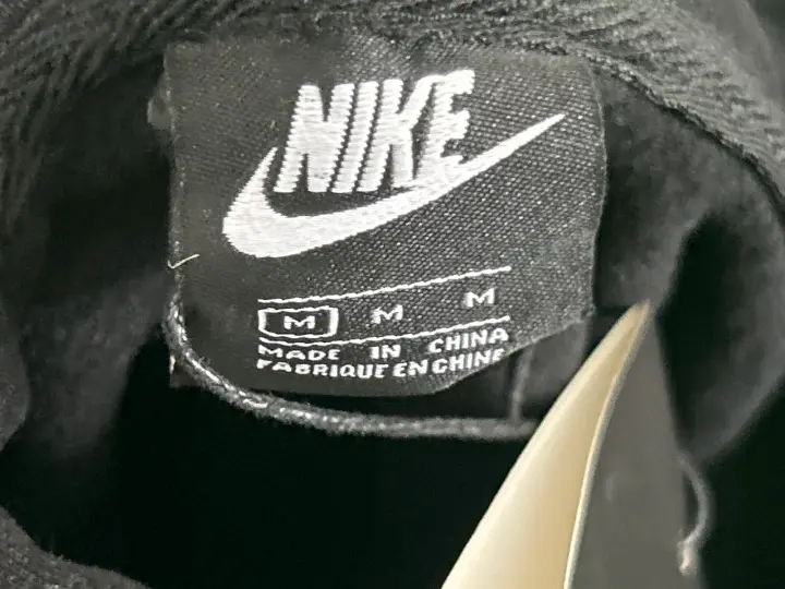 Ussy Zip Hoodie Black QC photo 19