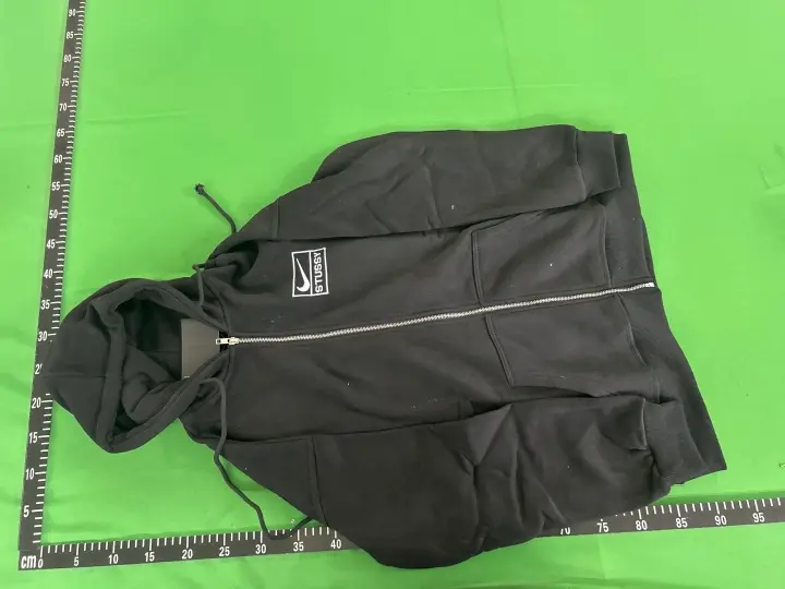 Ussy Zip Hoodie Black QC photo 20