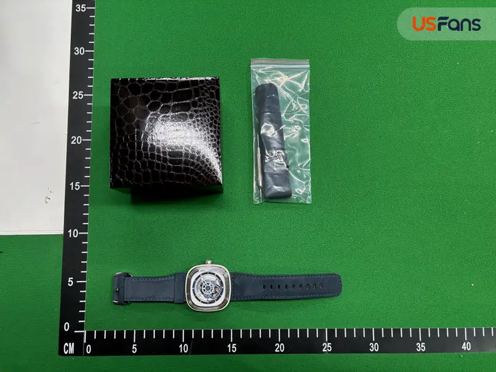 SevenFriday Watch QC photo 3