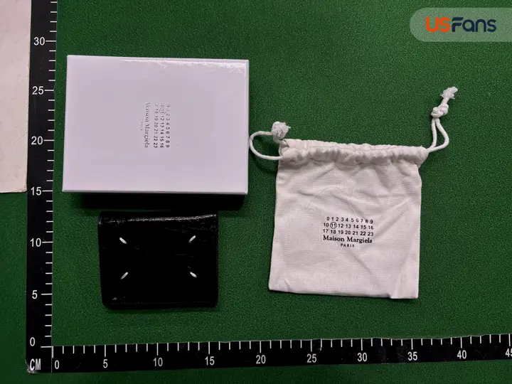 Margiela Wallet QC photo 17