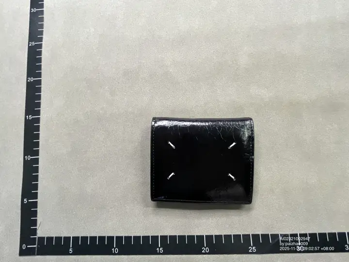 Margiela Wallet QC photo 6