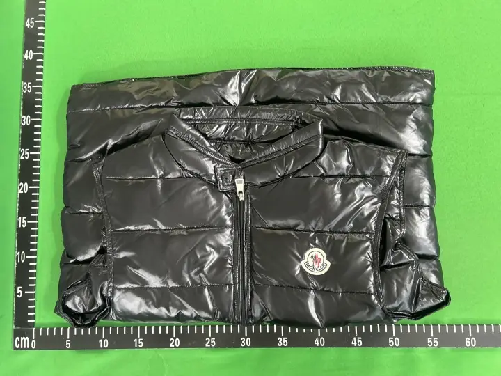 Moncler Vest Black QC photo 1