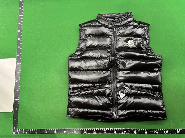 Moncler Vest Black QC photo 6