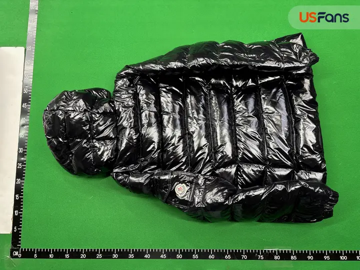 Moncler Barante Down Jacket for Womens QC photo 3