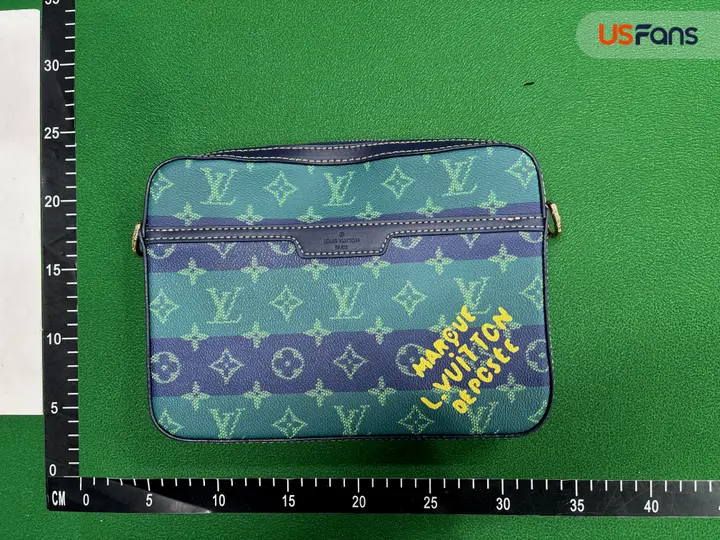 LV Bag QC photo 1