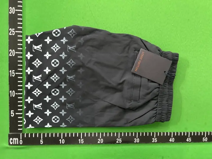 LV Shorts QC photo 5