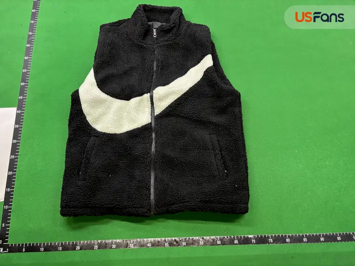 Nike Vest QC photo 18