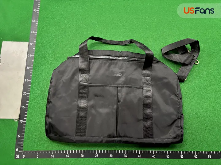 Lululemon Bag QC photo 13