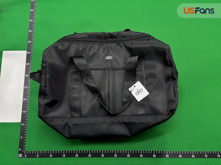 Lululemon Bag QC photo 14