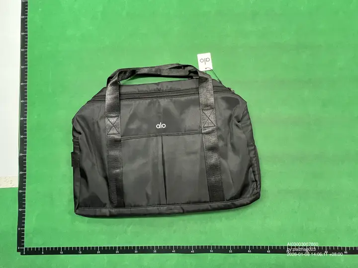 Lululemon Bag QC photo 3