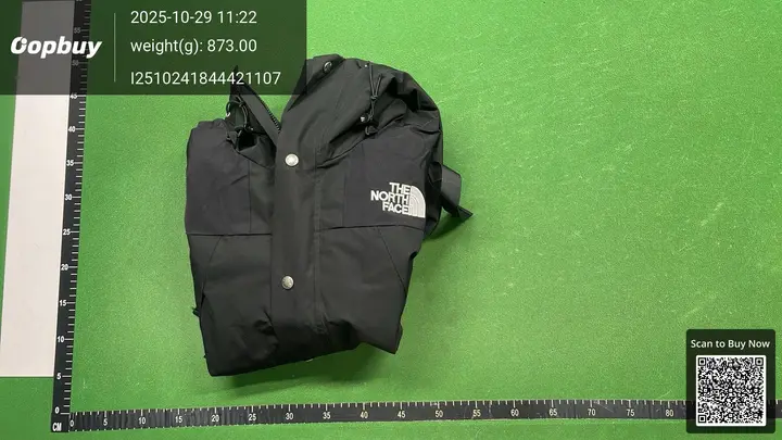 TNF Windbreaker Jacket QC photo 14