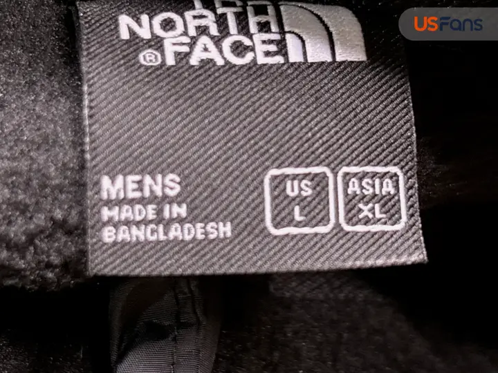 TNF Windbreaker Jacket QC photo 19