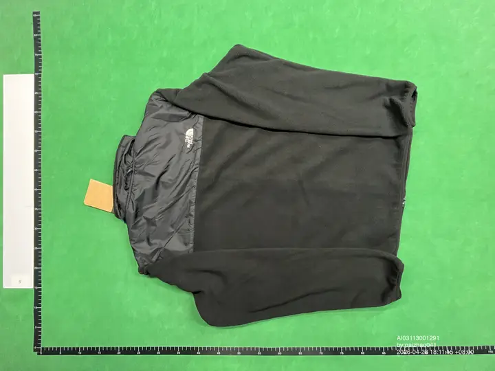 TNF Windbreaker Jacket QC photo 2
