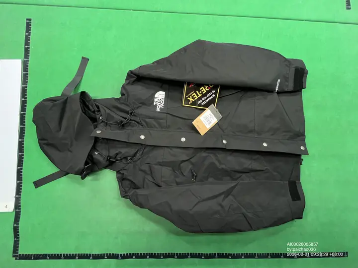 TNF Windbreaker Jacket QC photo 7