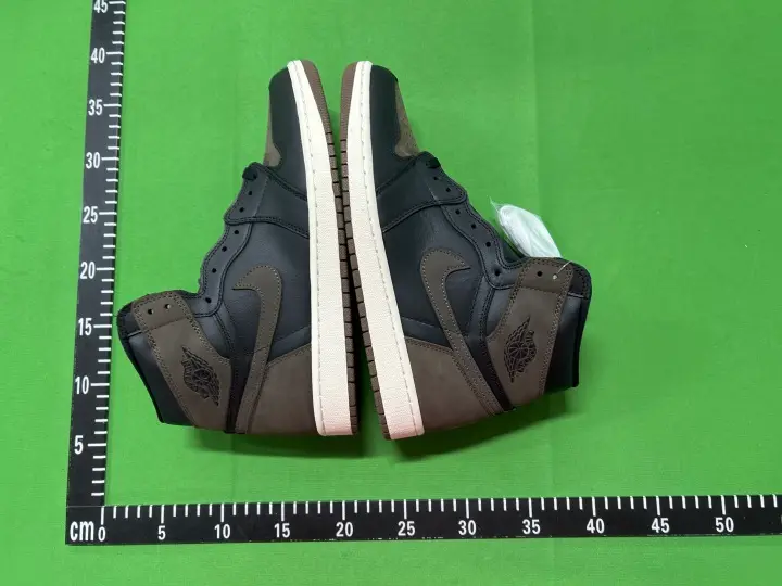 Jordan 1 Mocha QC photo 5
