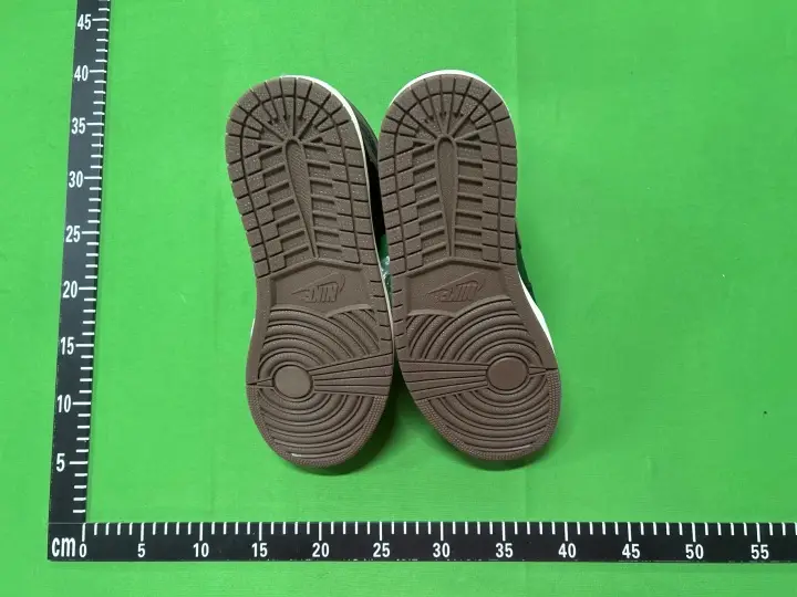 Jordan 1 Mocha QC photo 6