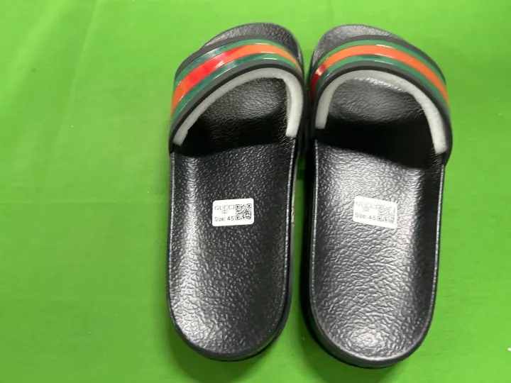 GUCCI Flip Flops QC photo 3