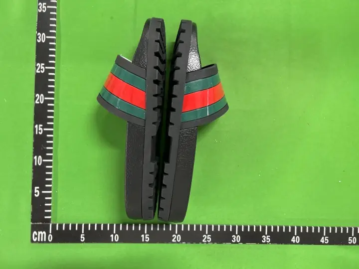 GUCCI Flip Flops QC photo 5
