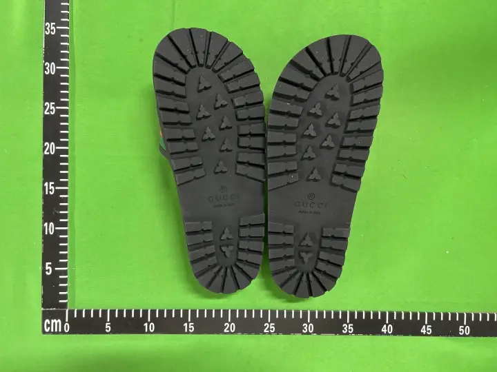 GUCCI Flip Flops QC photo 6