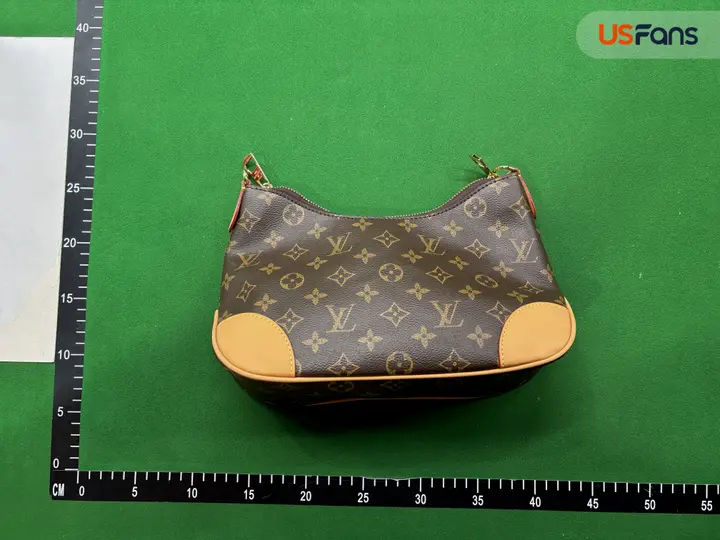 Louis Vuitton Boulogne Bag QC photo 1