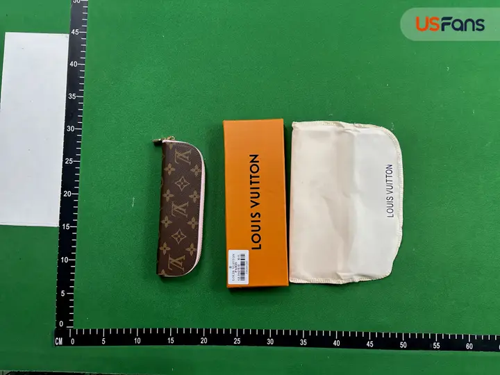LV Pencil Case QC photo 3