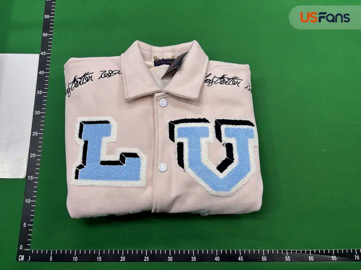 LV Jersey Jacket Donkey/Bunny 22FW QC photo 8