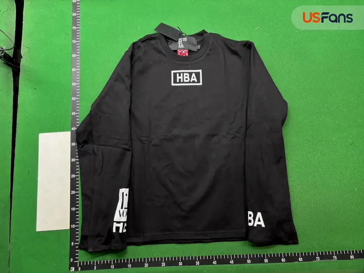 HBA x Vogue Never Trust a Vogue Girl Longsleeve QC photo 2