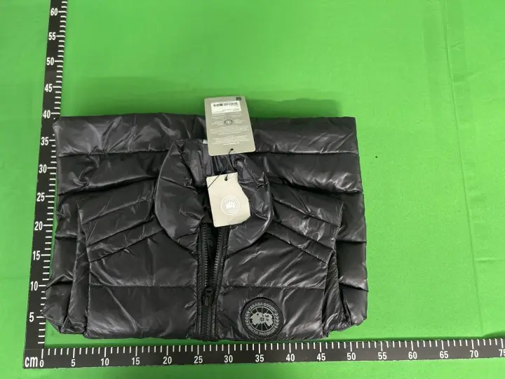 Canada Goose Vest QC photo 19